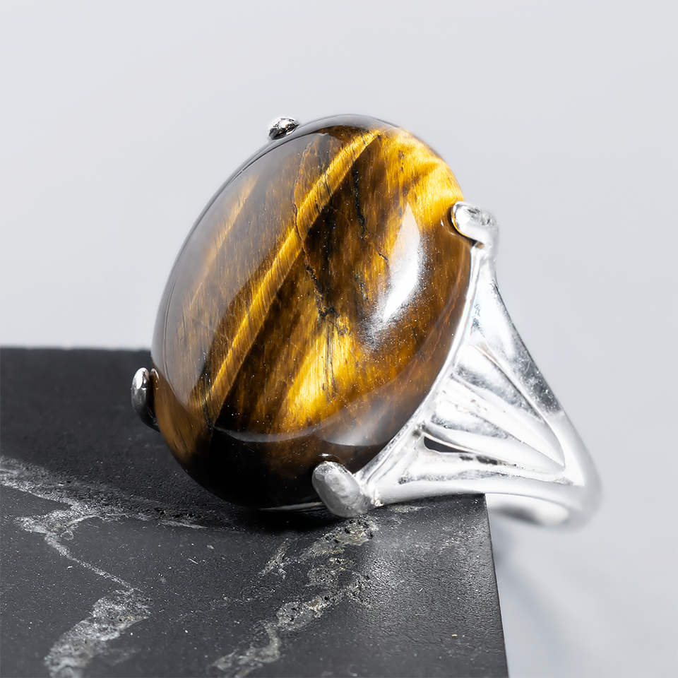 

Тигровый глаз, 18*13 мм., серебро 925, кольцо, 939КТ