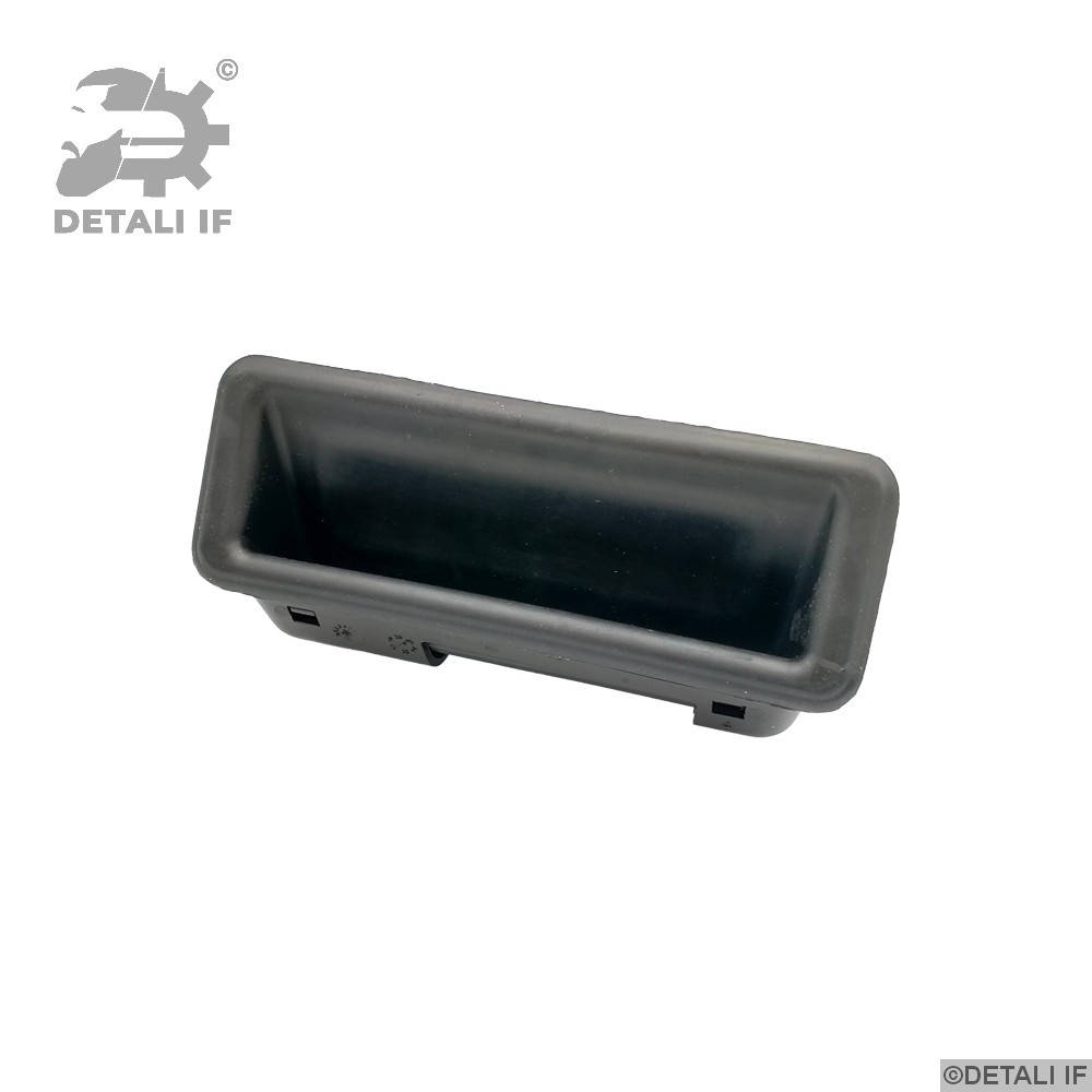 

Кнопка багажника 3 E91 Bmw 51247118158 7118158
