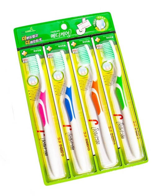 

Зубные щетки Medicare Jade Toothbrush Anti Blocking Effect 4 шт.