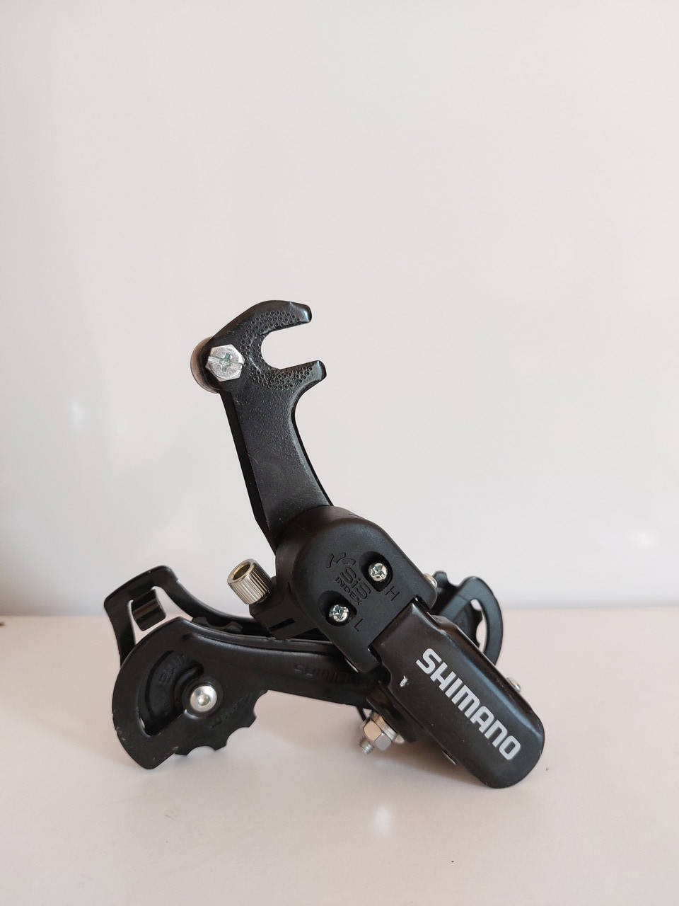 

Задний переключатель скоростей 6-7стк под крюк "Shimano"