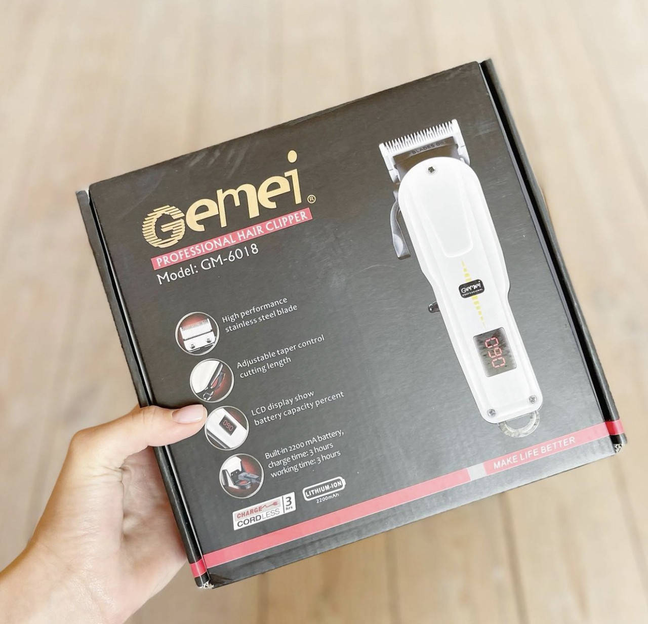 

Машинка для стрижки волос Gemei GM-6018