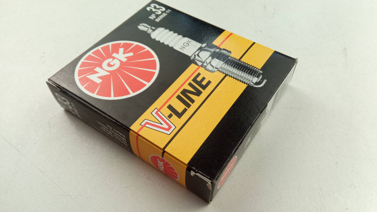 

Свеча зажигания NGK V-Line 33 (BKR5E-11) Amulet