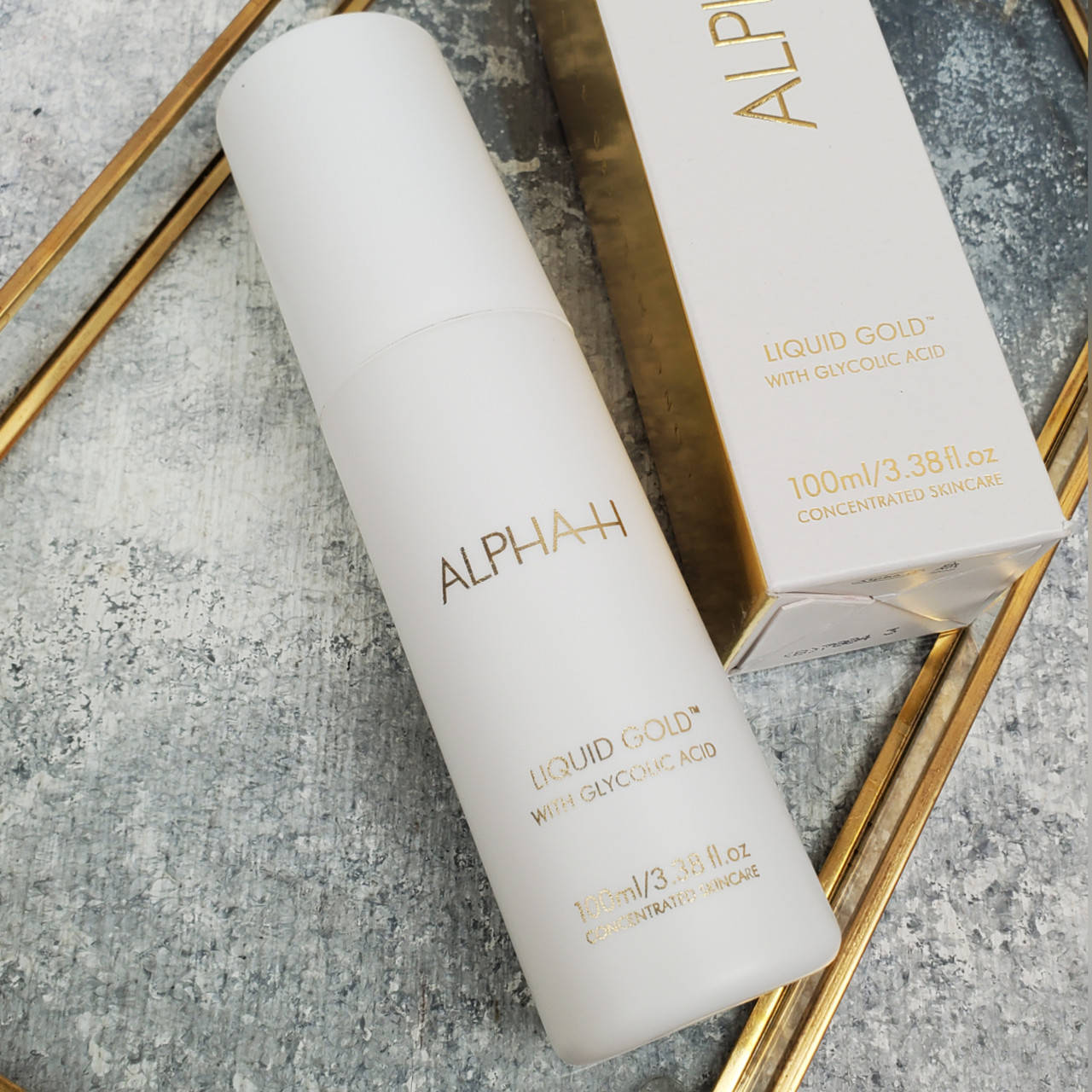 

Жидкое золото Пилинг для лица с гликолевой кислотой Alpha-H Liquid Gold With Glycolic Acid 100 ml