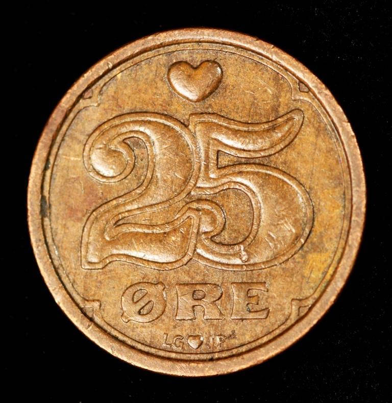 

Монета Дании 25 эре 199099 гг.