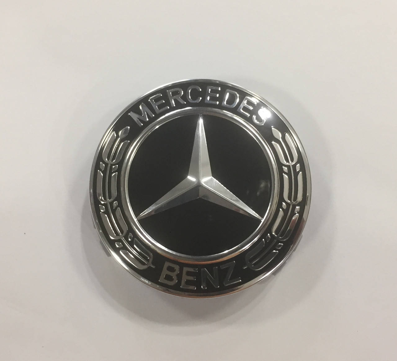 

Заглушки колпачки литых дисков Mercedes 75мм чёрные
