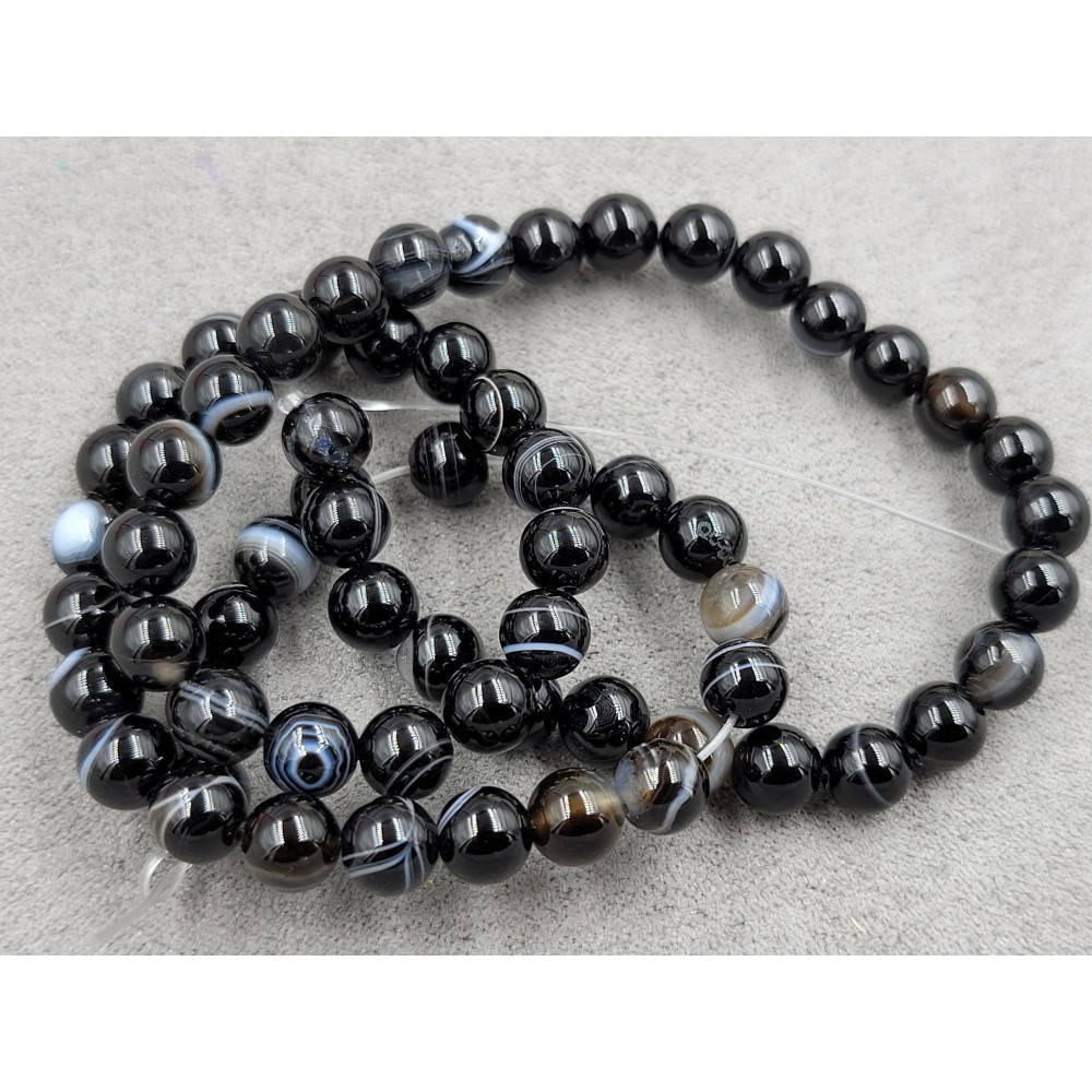 

Бусины на нитке натуральный камень Агат черный d=6мм