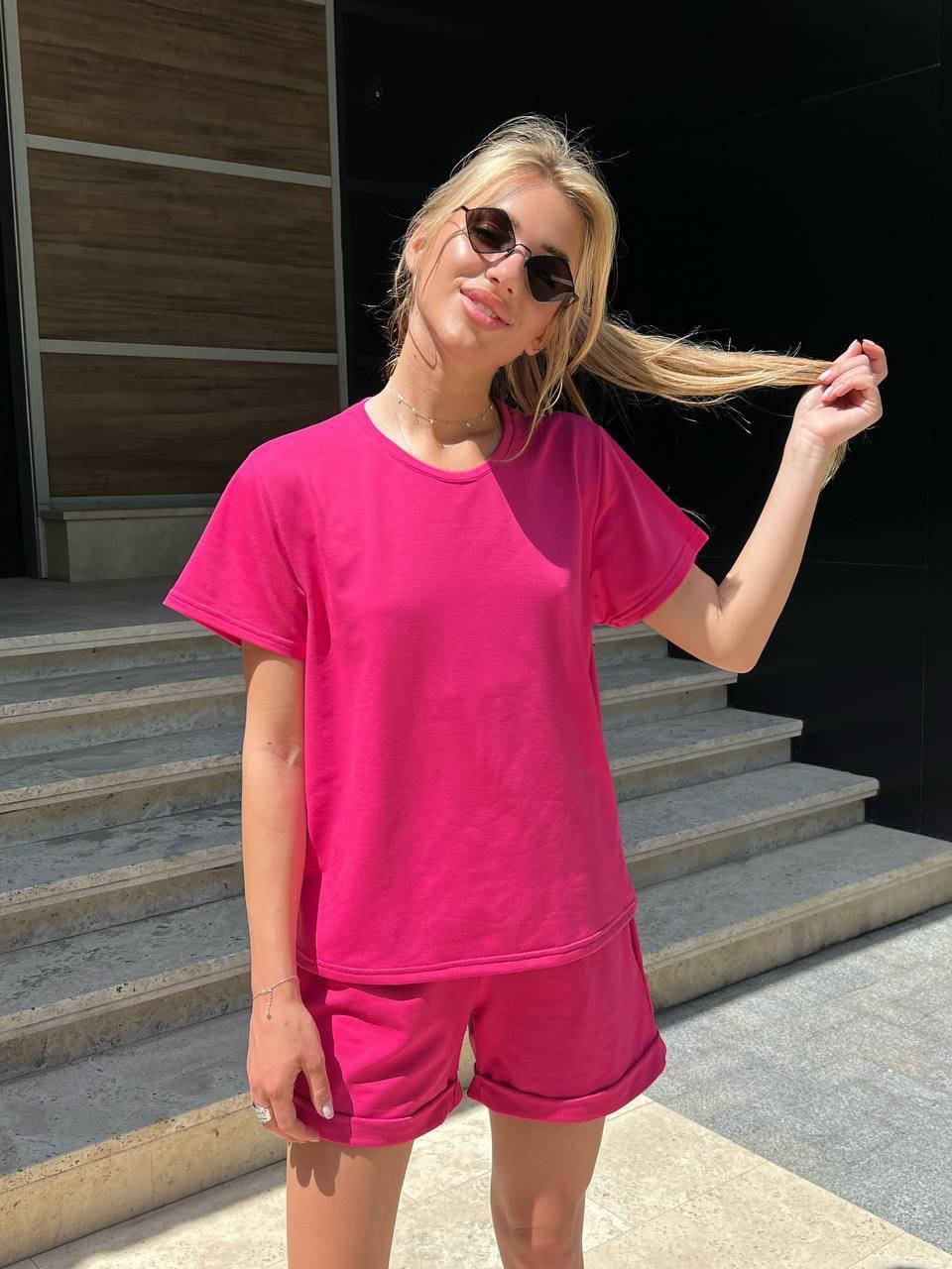 

Легкий женский костюм р: 42-46; 48-52, Разные цвета