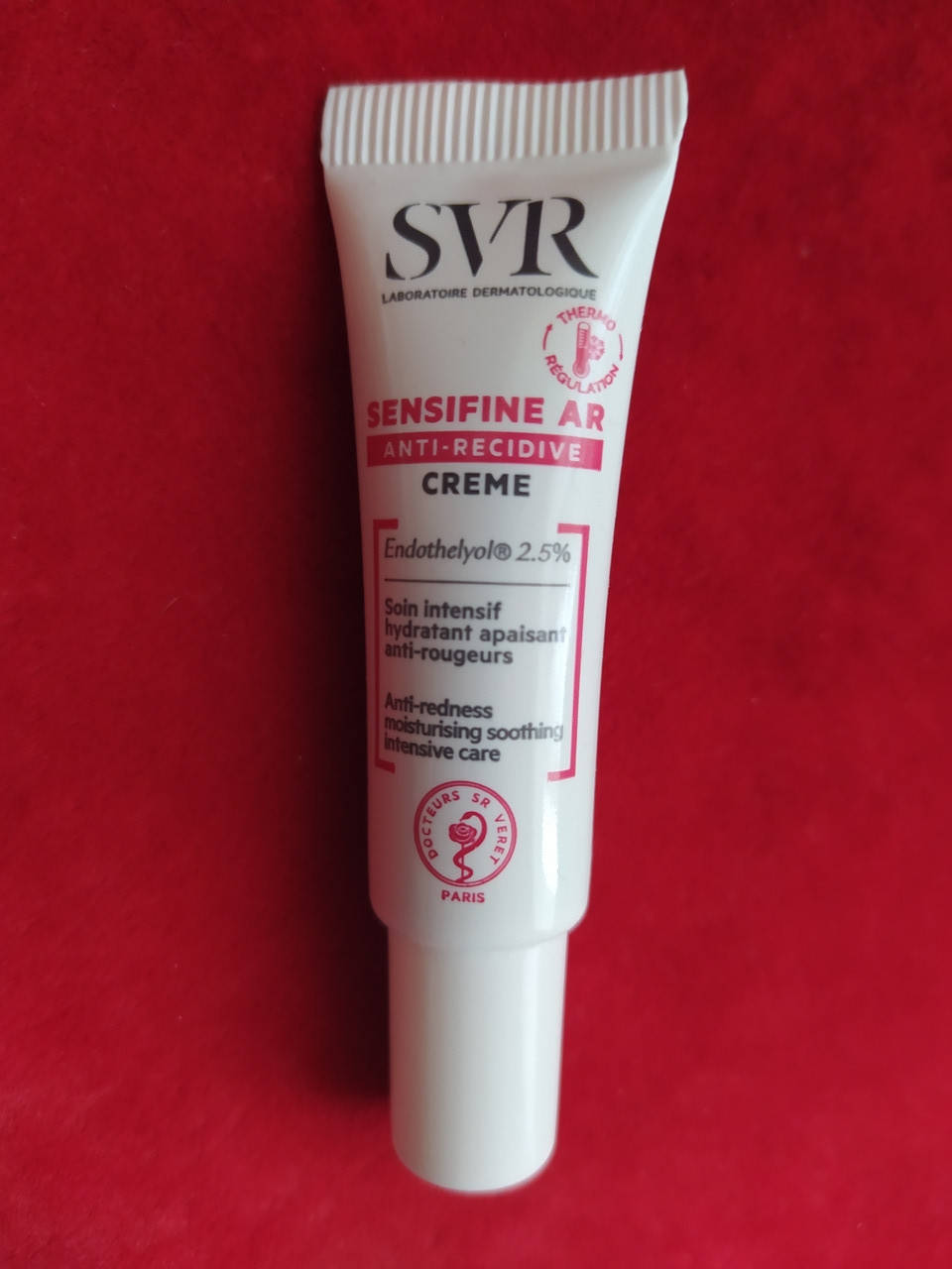 

Крем для кожи склонной к покраснению СВР Сенсифин SVR Sensifine AR Anti-redness