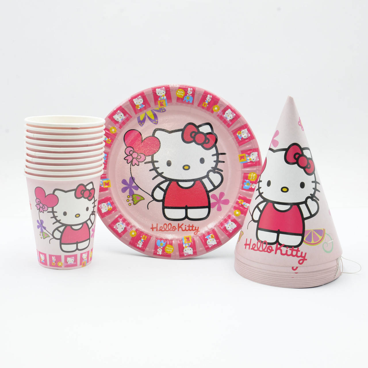 

Набор посуды “Hello Kitty”