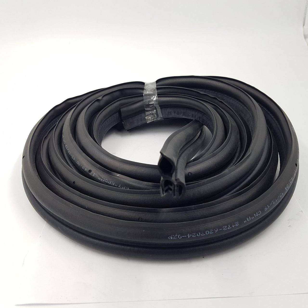 

Уплотнитель крышки багажника ВАЗ 2172