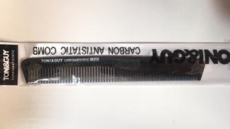 

Расческа для стрижки Toni&Guy Carbon Antistatic Comb #13