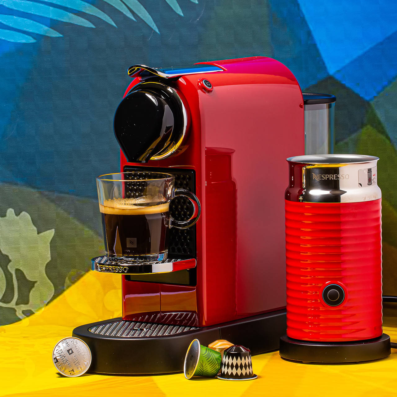 

Кофемашина капсульная Nespresso Citiz and Milk Cherry Red