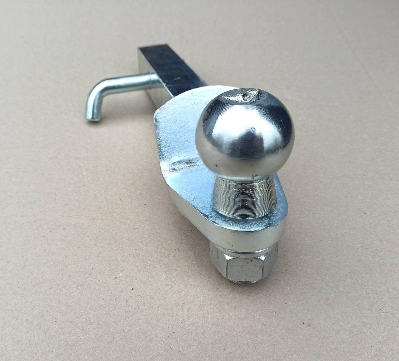 

Крюк вставка в американский фаркоп квадрат 32х32мм оцинкованный прямой