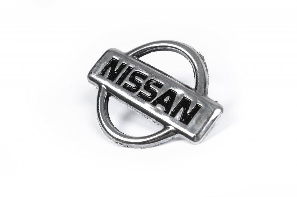 

Nissan Maxima 1995-2000 гг. Эмблема (Турция) 70мм на 50мм