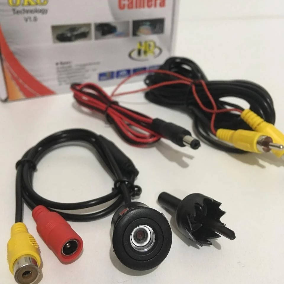 

Камера заднего вида для авто универсальная врезная CAR CAM-185L