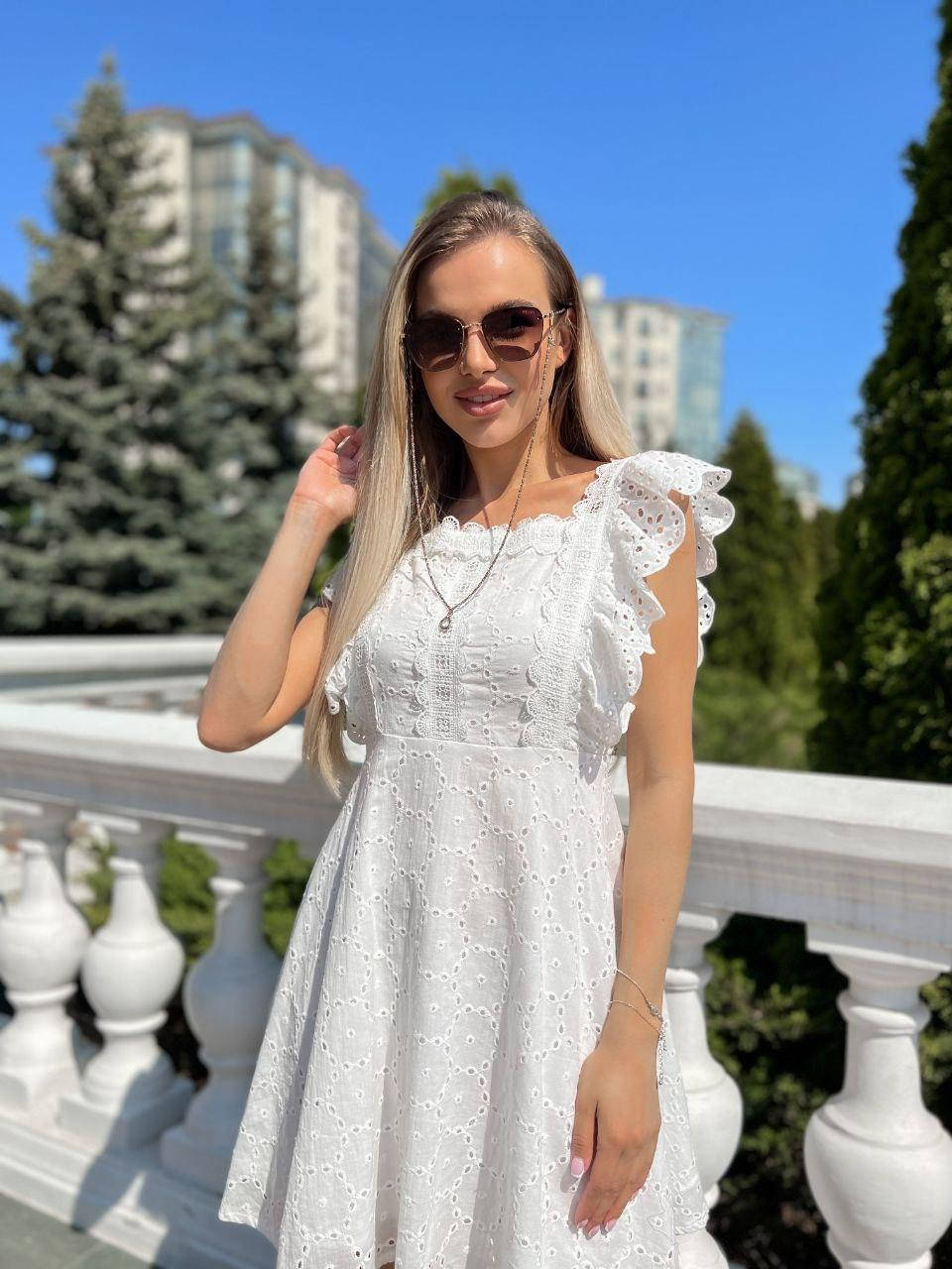 

Женское летнее платье из прошвы черный