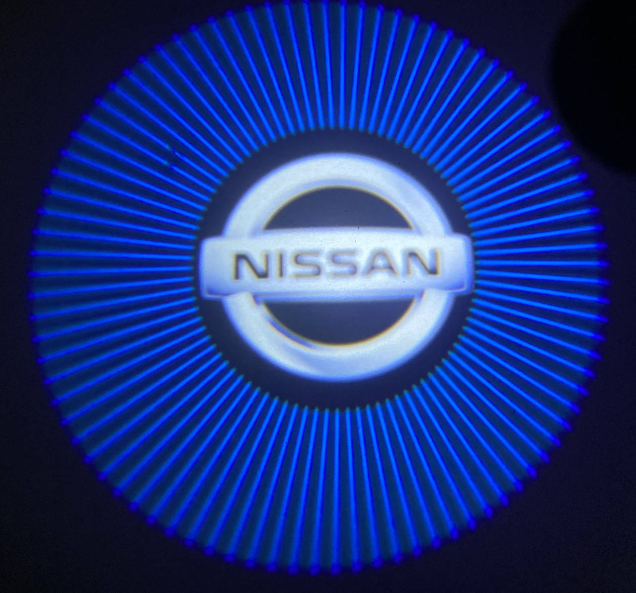 

Логотип подсветка двери Нисан door logo Nissan