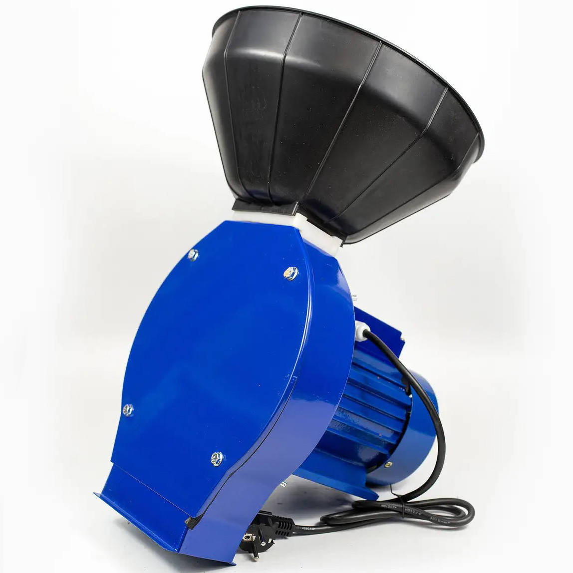 

Зернодробилка кормоизмельчитель МЛИН-ОК 2 крупорушка дробилка корморезка ДКУ