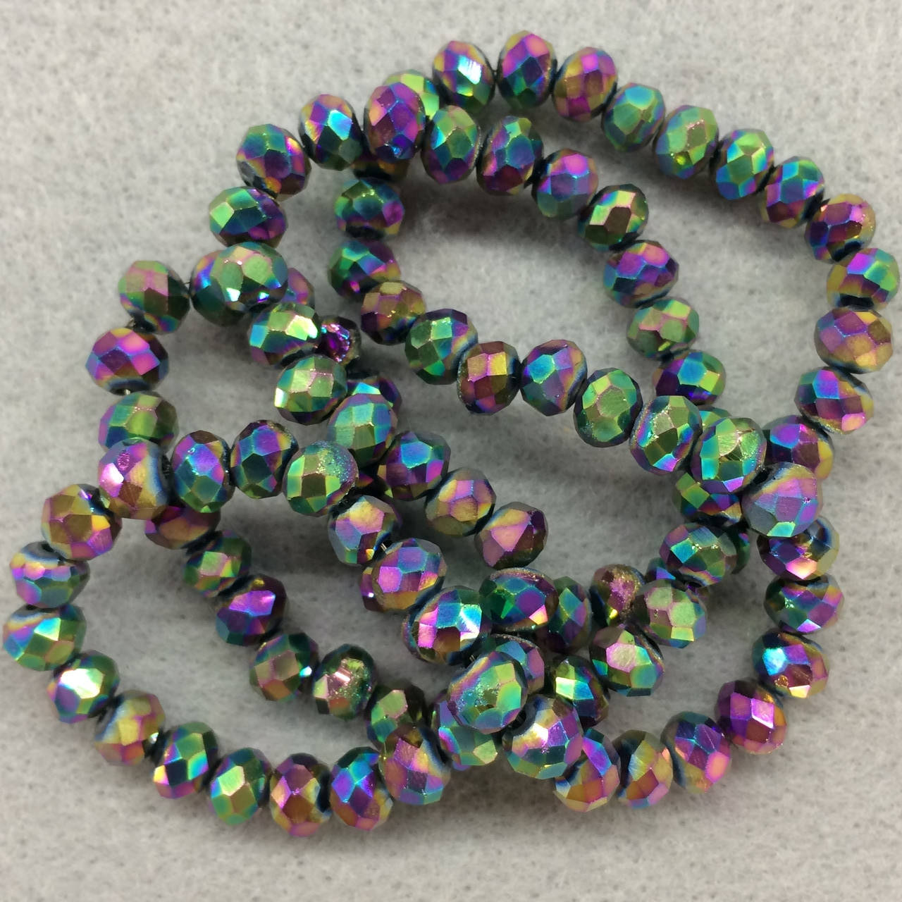 

Бусины на нитке Стекло рондель d=6мм цвет радужный металлик (~100 бусин на на нитке)