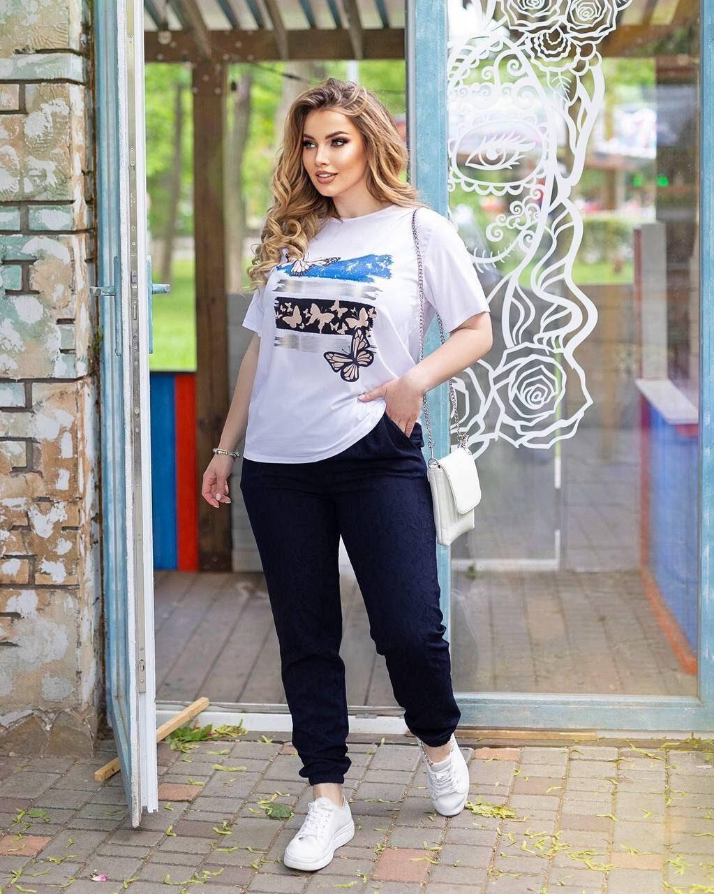 

Стильный женский костюм Футболка+Штаны Ткань Софт+Рельефный креп 50/52, 54/56, 58/60 размер 50/52, Темно-синий