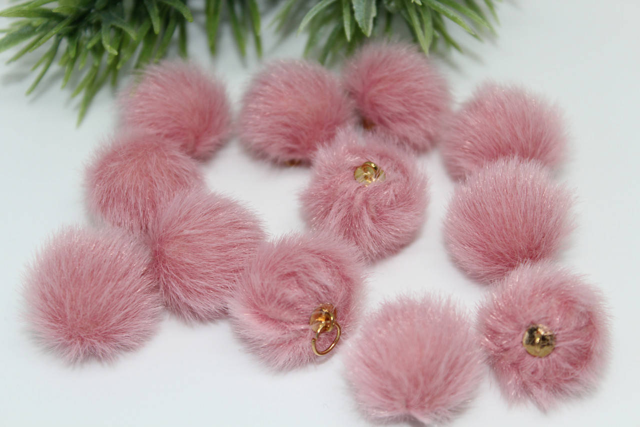 

Меховый шарик-подвеска, розовая пудра, 18 мм