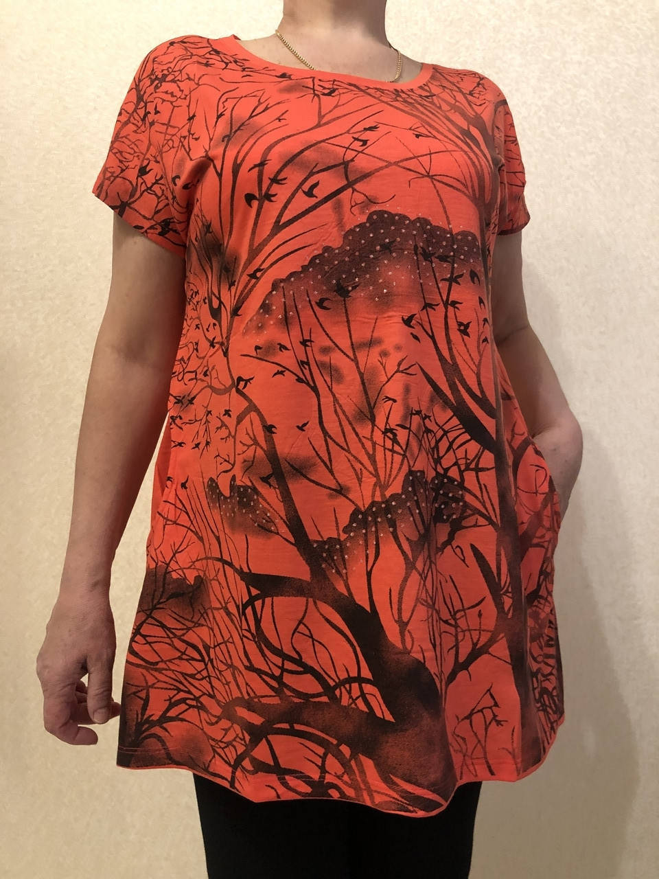 

Женская футболка туника красная полубатал 52, 54 размер, Красный