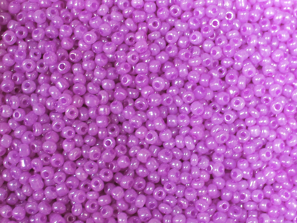 

Бисер 100 грамм КРУПНЫЙ 6/0:155