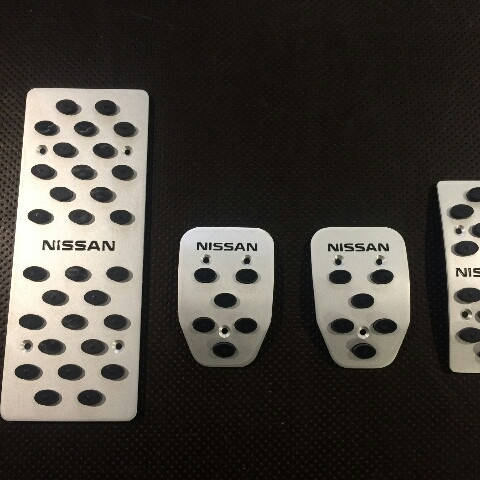 

Накладки на педали Nissan Qashqai