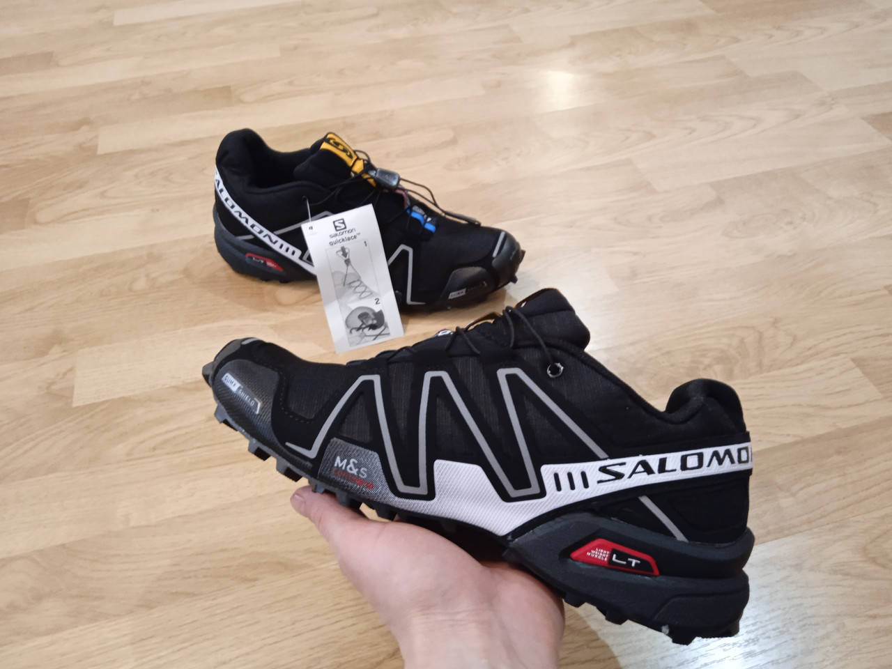 

Мужские кроссовки Salomon 42, Черный