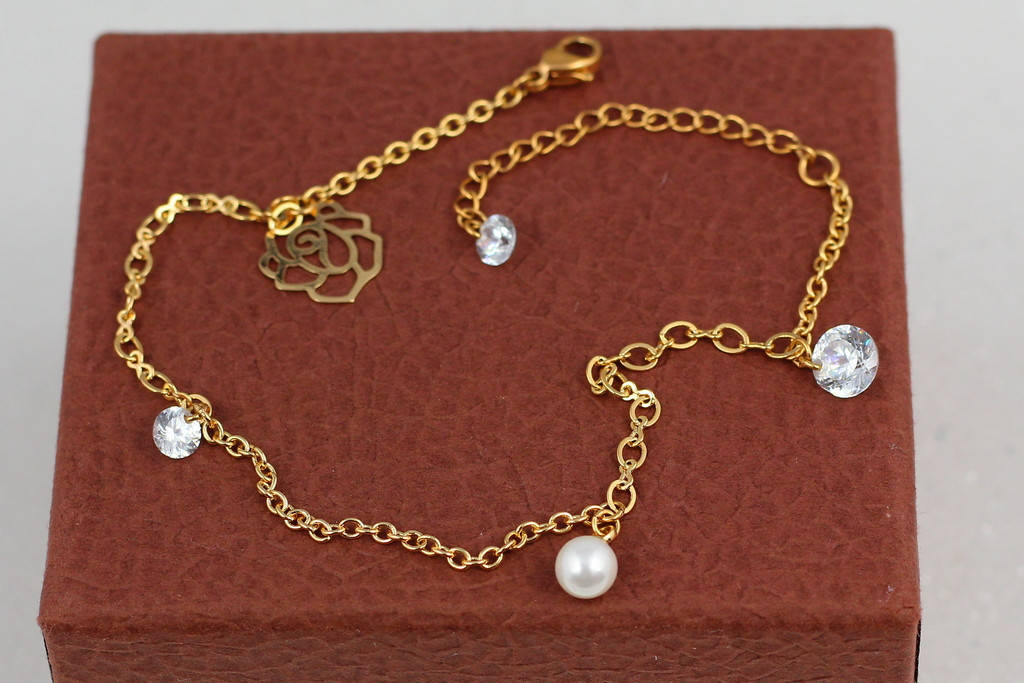 

Браслет Xuping Jewelry на ногу c камнями и жемчужиной 26 см 2 мм золотистый