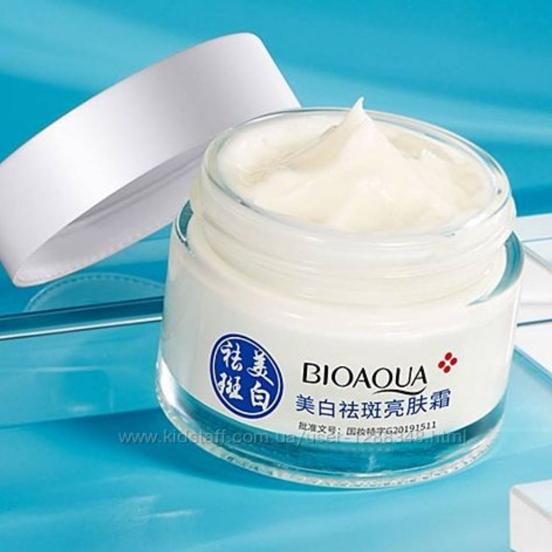 

Крем для лица Bioaqua от пигментных пятен и веснушек