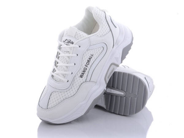 

Демисезонные кроссовки из Pu-кожи белые. Размеры 34, 35, 36, 37, 38. Violeta 686.