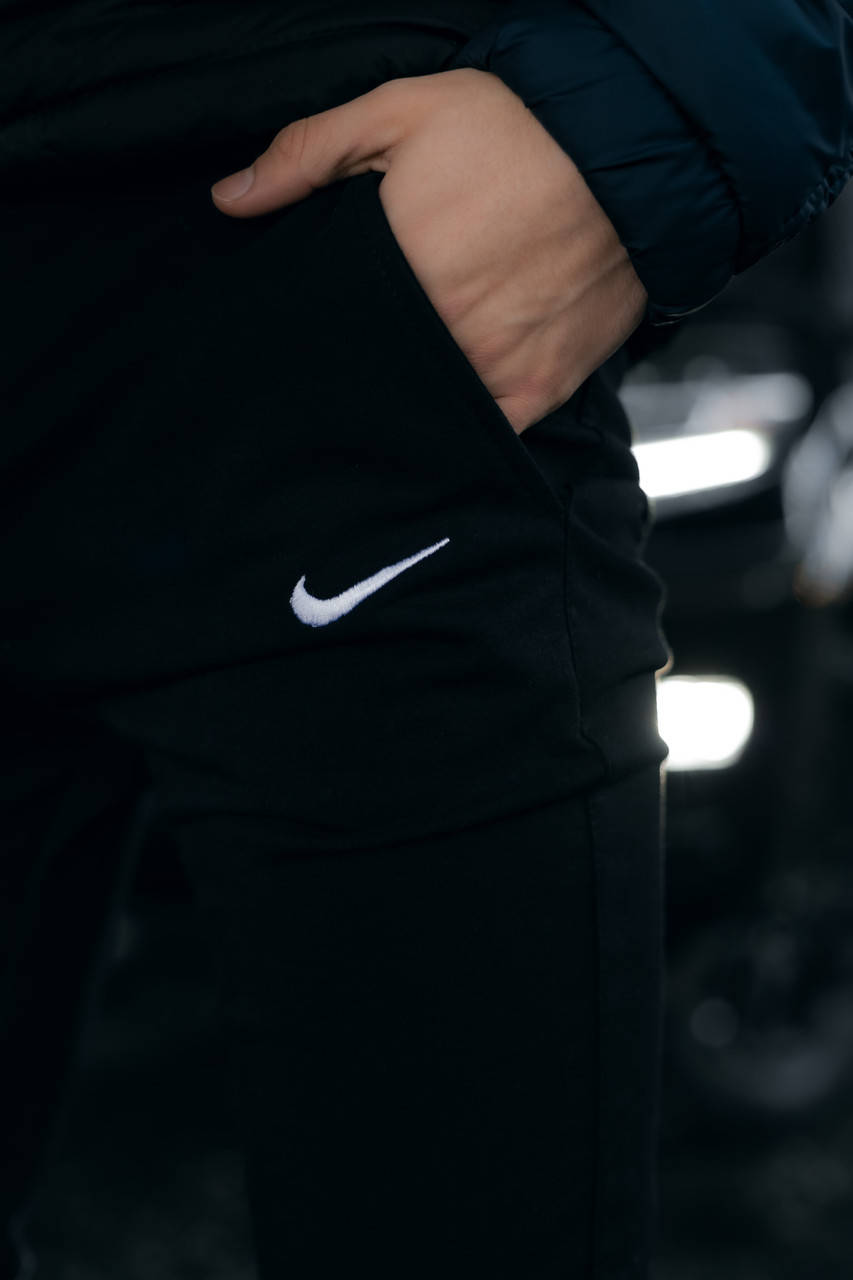 

Спортивные штаны мужские весенние осенние Nike (Найк) черные | Брюки трикотажные легкие ТОП качества