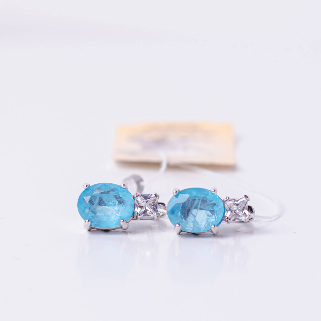 

Серебряные серьги с натуральным аквамарином