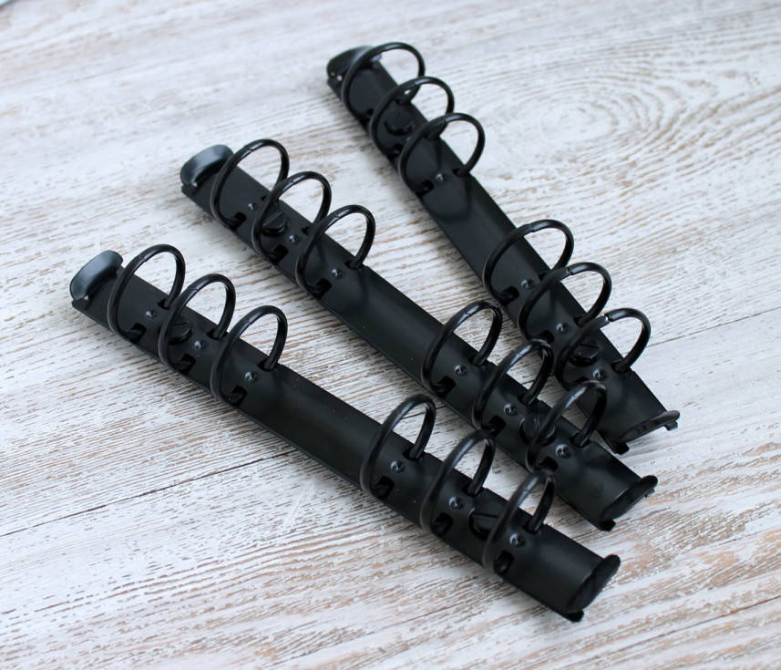 

Кольцевой механизм для блокнотов 6 колец 18х2 см d 2,4(2) см Черный