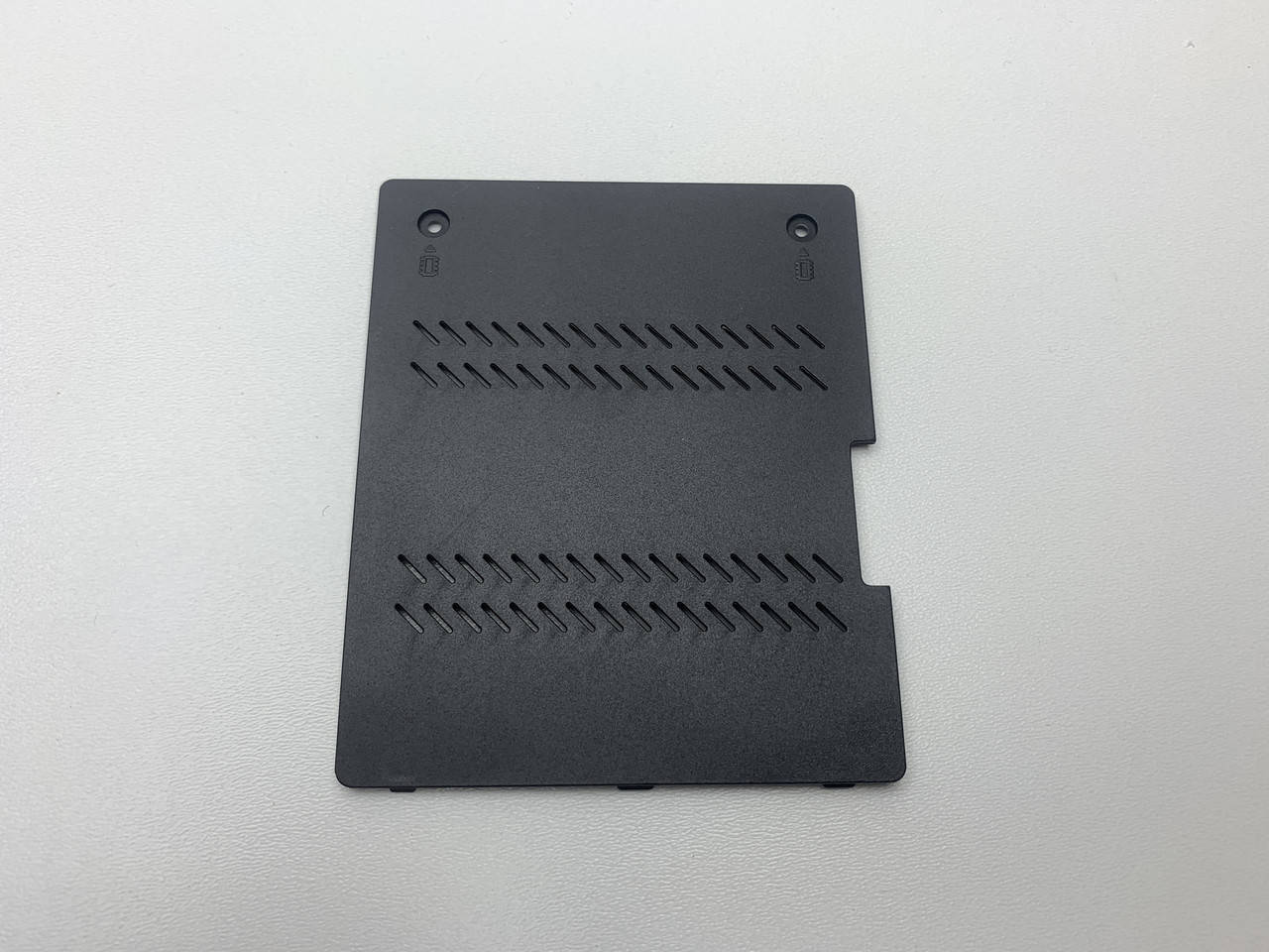 

Lenovo ThinkPad T510, T520, T530, W510, W520, W530 Корпус E (сервисный люк к RAM) нов