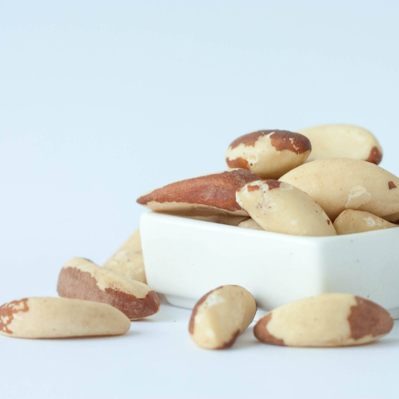 

Бразильский орех, 100 г