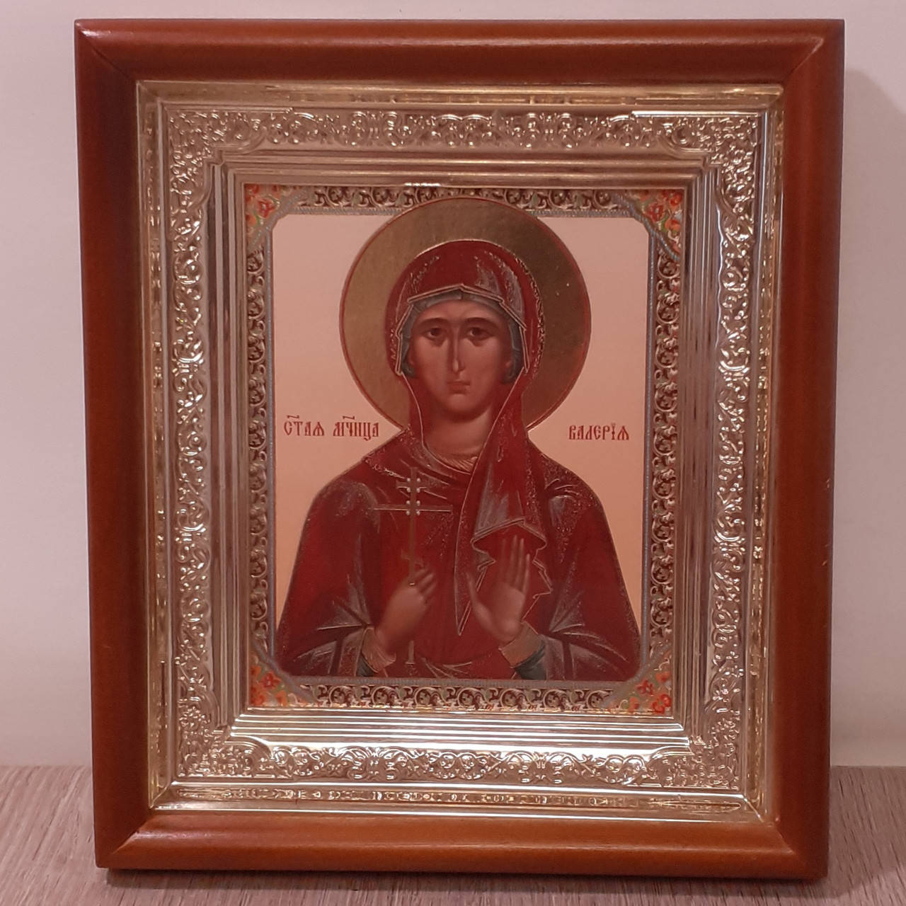 

Икона Святая мученица Валерия, лик 10х12 см, в светлом прямом деревянном киоте