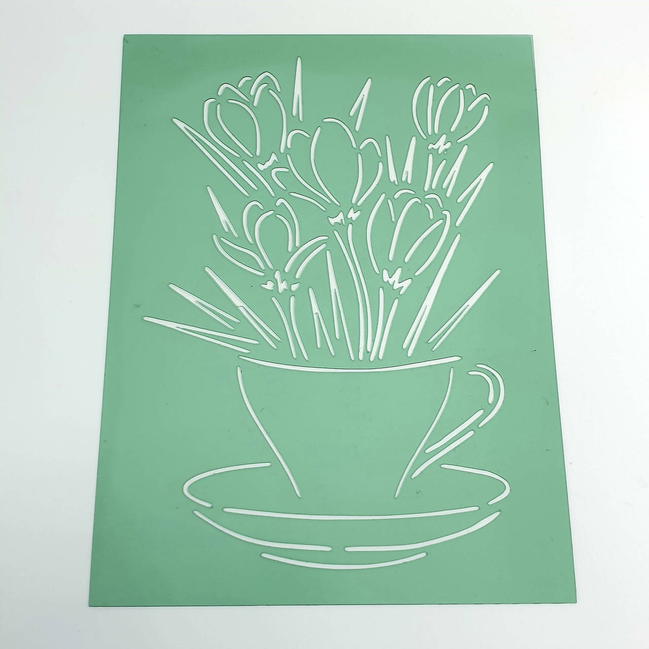 

Трафарет Цветы крокусы в чашке 9.5х13 см