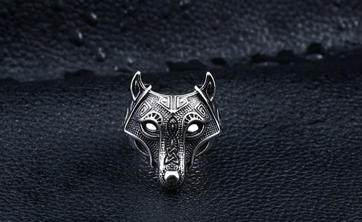 

Мужское кольцо сталь 316L Скандинавский Волк кельтский узел 18-23 размеры