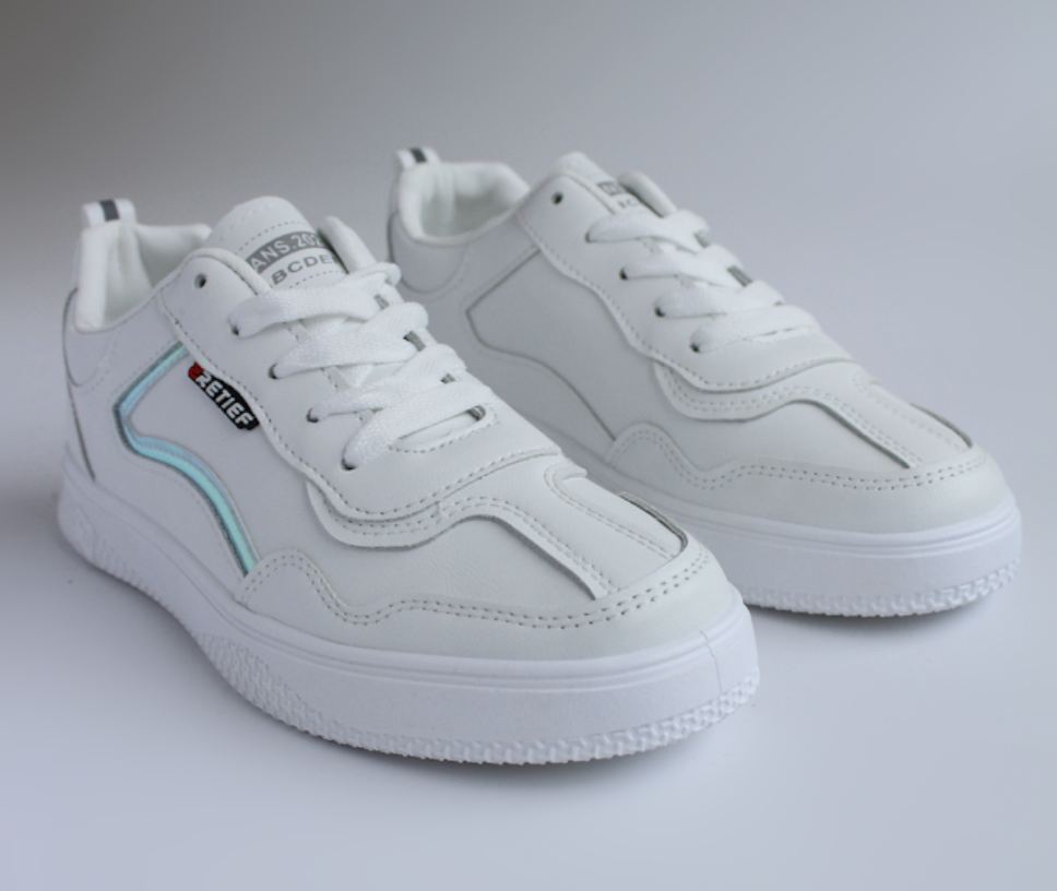 

Кросовки білі жіночі еко-шкіра 37, Белый