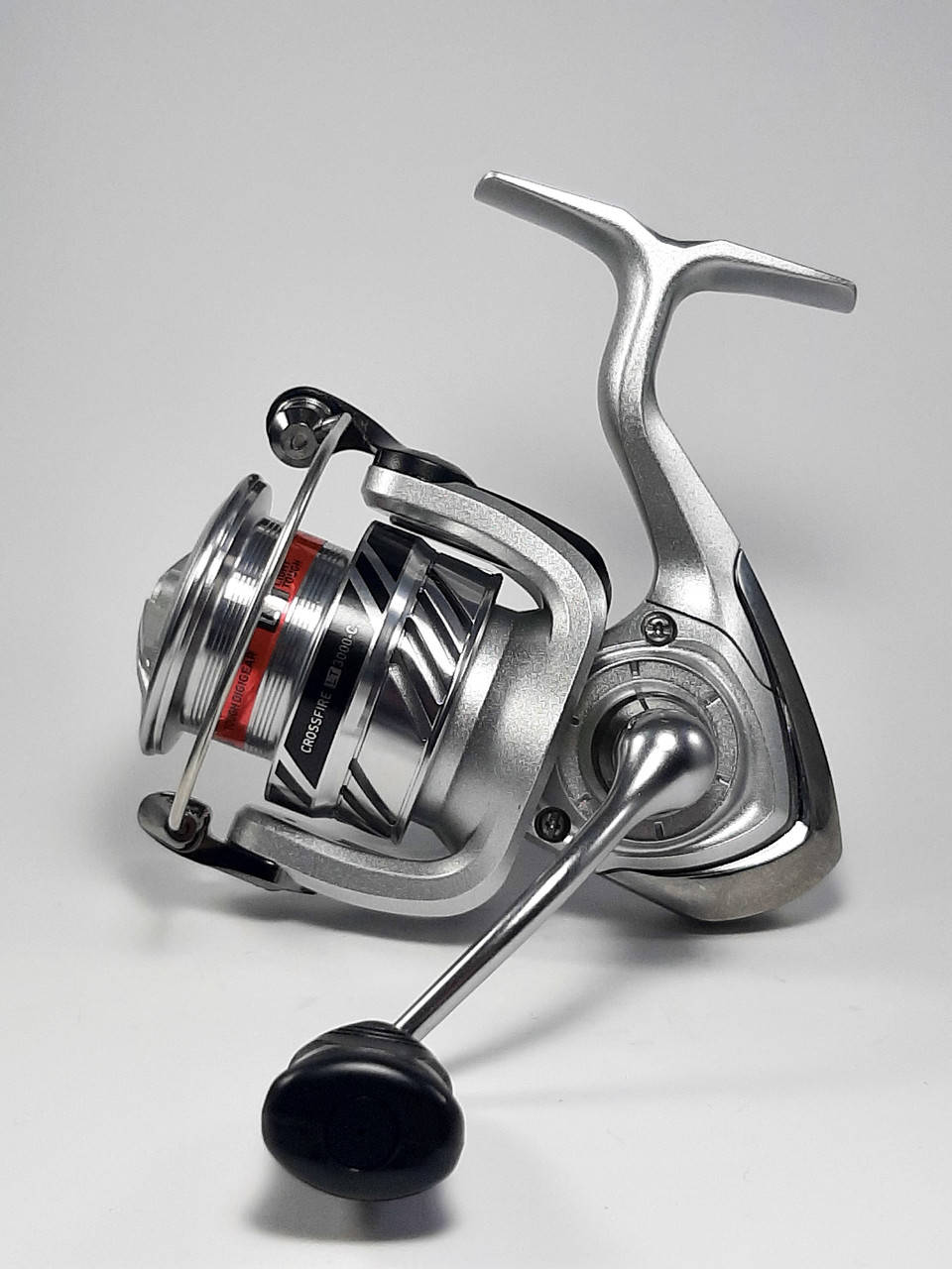 

Катушка Daiwa 20 Crossfire LT -C, Серый
