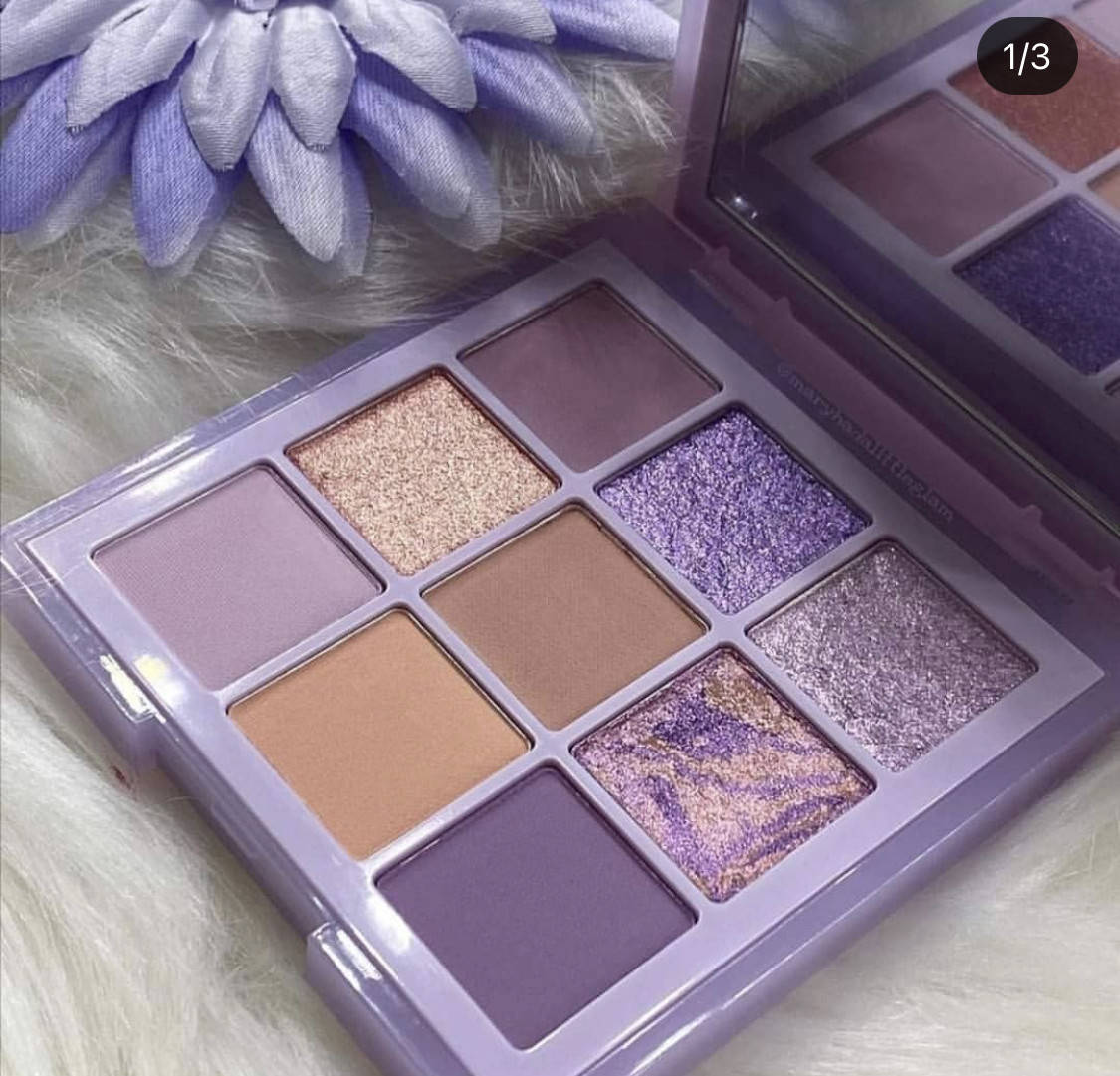 

Палетка теней Huda Beauty Pastels Obsessions