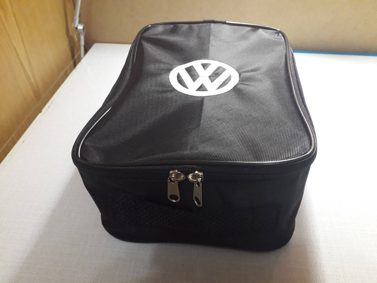 

Сумка под автокомпрессор Volkswagen (любой логотип)
