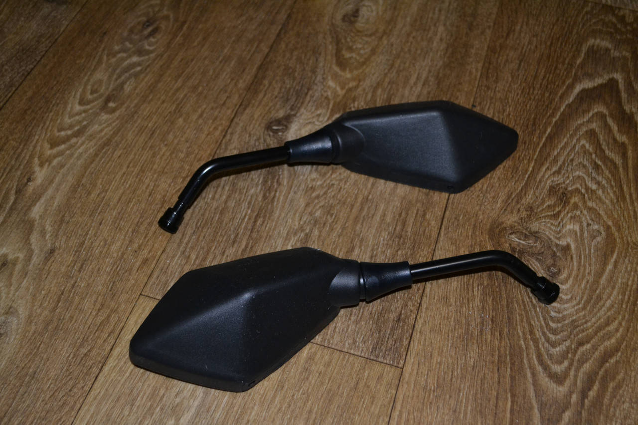 

Зеркала для мотоцикла универсальные (размер зеркала 170х95мм) под резьбу 8мм /10мм