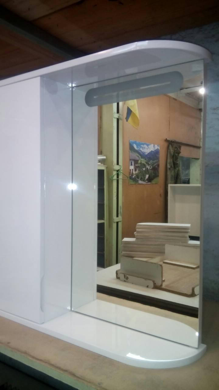 

Шкаф-зеркало с LED подсветкой ШК600/2 дверь слева