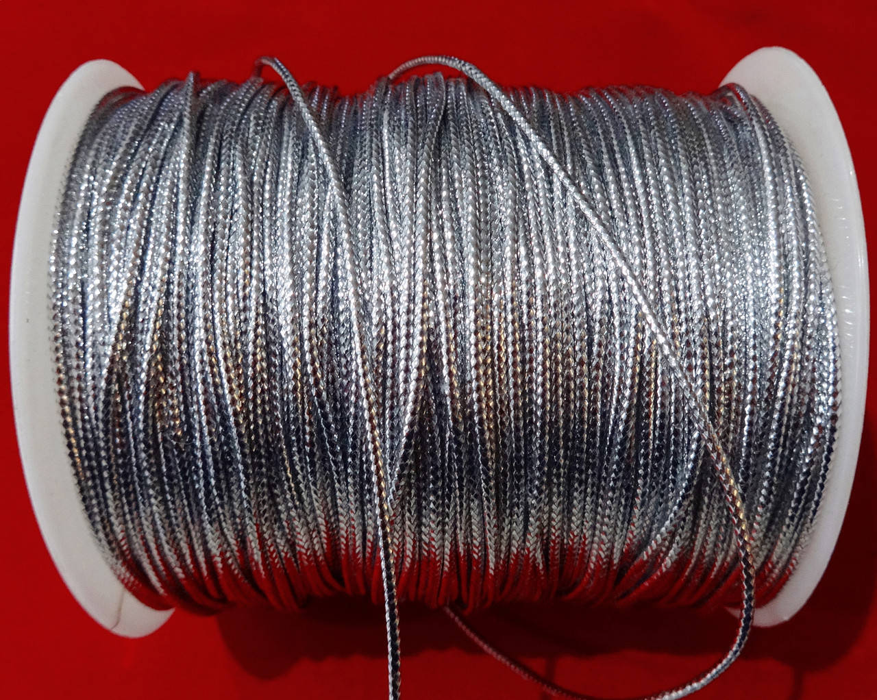 

Шнур люрекс 1,5 мм серебро, Серебристый