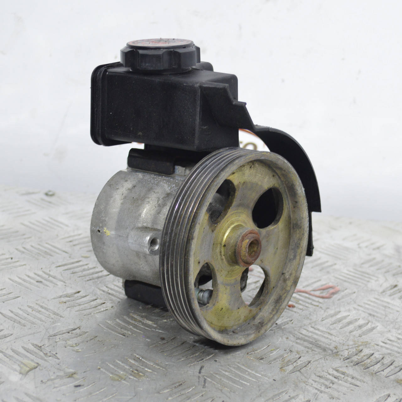

Насос ГУР 2.0 HDI Peugeot 206 гидроусилитель руля Пежо 9643691180 26096680QY
