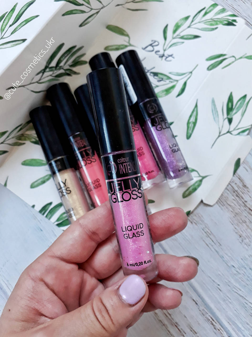 

Блeск для губ Jelly Gloss Colour Intense, 6 мл 06