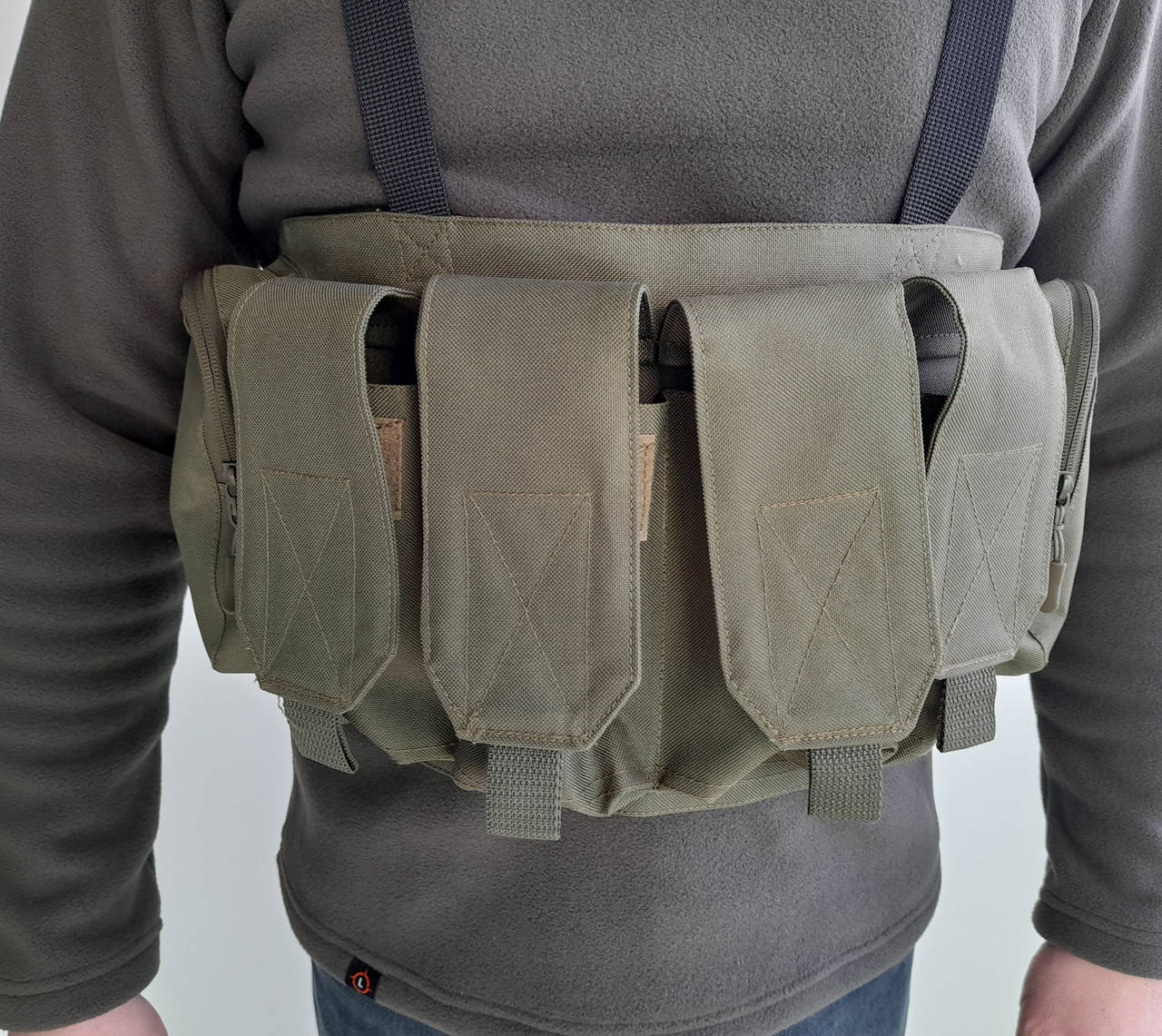 

Разгрузочная система под 4 АК и 2 гранаты (разгрузка) LeRoy Tactical